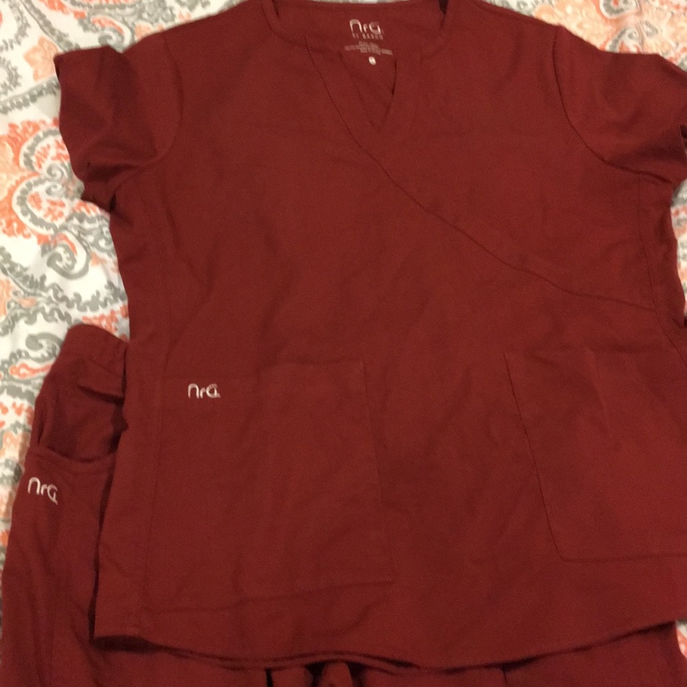 NrG scrub set